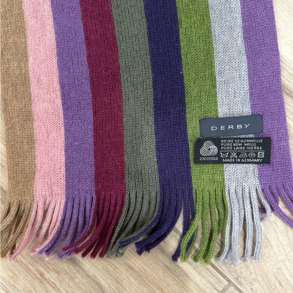 Pure wool scarf